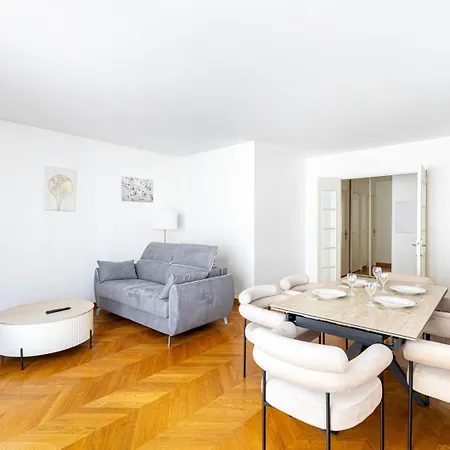 Apartment Guestraedy - Peaceful Parisian Escape *